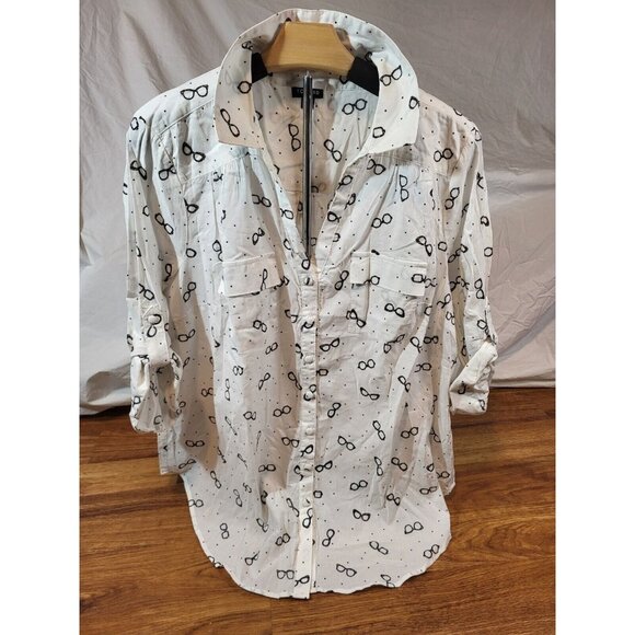 Torrid Button Up Shirt Womens 0 3/4 Sleeve Polka Dot‎ Pockets Glasses Nerdy Geek - Picture 1 of 5